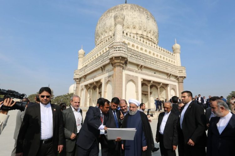 بازدید دکتر روحانی از آثار تاریخی قطب شاهیان در حیدرآباد هندوستان