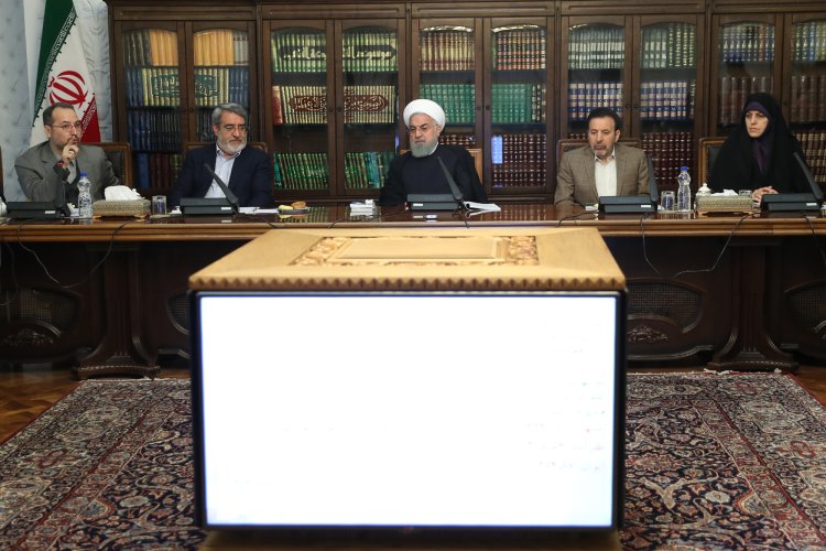 تقویت امید و تلاش بیشتر برای رفع نگرانی‌ مردم از آسیب‌های اجتماعی، ضروری است/اقدامات انجام شده در حوزه پیشگیری و مقابله با آسیب‌های اجتماعی طی سال‌های اخیر امیدوارکننده است/ بزرگ‌نمایی‌ مشکلات و ایجاد ناامیدی، ظلم بزرگی به مردم است/تاکید بر ضرورت انتقال آمار دلگرم کننده از بهبود شاخص‌های حوزه آسیب‌های اجتماعی به مردم / آمار طلاق را باید با مشاوره و رفع مشکلات خانواده‌ها کاهش داد/ امکان افزایش رضایتمندی اجتماعی با برخی اقدامات کم‌هزینه وجود دارد/  با سوء ظن نمی‌توان با مردم برخورد کرد