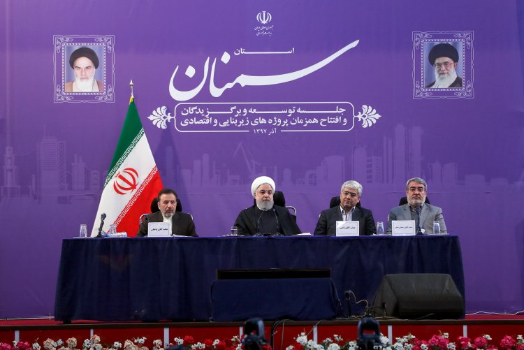 تعهد اخلاقی،ضرورت فعالیت سالم اقتصادی است/تمام بانکها باید برای حل مشکلات اقتصادی دولت را یاری کنند/ مردم ایران استقلال خود را در برابر سختی نخواهند فروخت/استان سمنان ظرفیت های فراوانی برای توسعه در حوزه صنعتی، گردشگری و ترانزیتی دارد/امید به آینده مهمترین نیاز کشور است