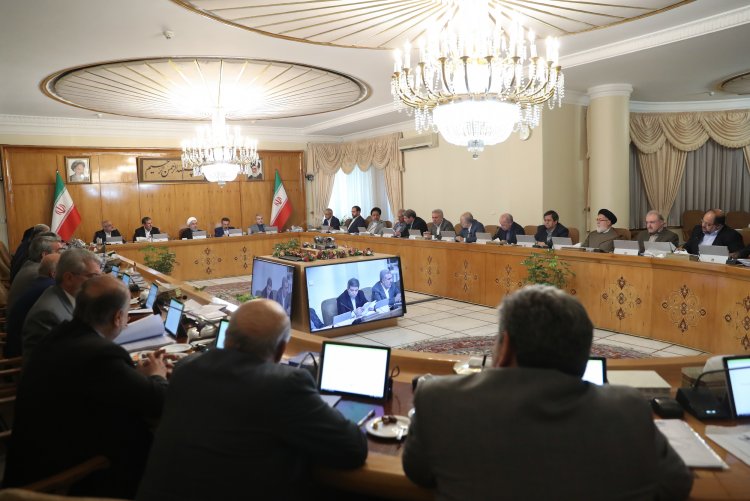 تشکیل شورای توسعه سواحل مکران تصویب شد/ اختصاص تسهیلات برای خرید تضمینی و توافقی محصولات کشاورزی/تصمیمات دولت برای مدیریت پسماندهای مخرب محیط زیست