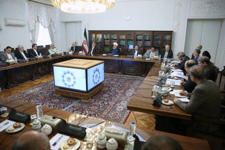 نجات جامعه و جوانان از معضل اعتیاد وظیفه ای ملی است/ همه دستگاه ها در مبارزه با مواد مخدر وظیفه مهم و سنگینی برعهده دارند/ پیشگیری از قاچاق مواد مخدر و برخورد قاطع با باندهای قاچاق ضروری است/با ابلاغ نظرصریح رهبر معظم انقلاب به قضات در خصوص مصادره اموال و دارایی های قاچاقچیان حرفه‌ای، شاهد تحول خوبی خواهیم بود

