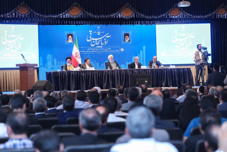 افتتاح و آغاز عملیات اجرایی ۳۵ عنوان طرح و پروژه اقتصادی و زیربنایی در استان آذربایجان شرقی با اعتباری بالغ بر ۸۳۰۰ میلیارد تومان

