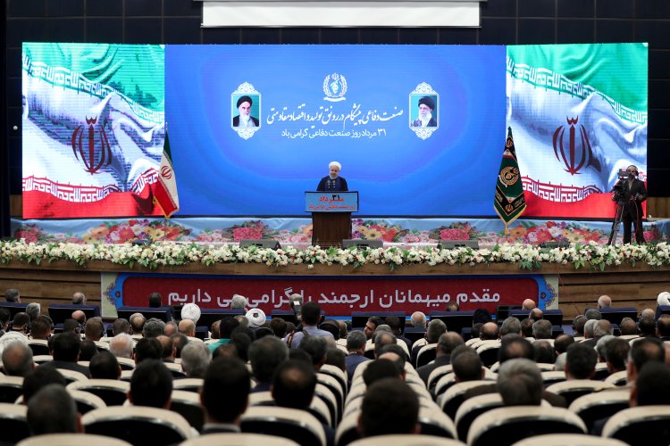سامانه پدافند هوایی باور 373  هدیه‌ بسیار بزرگ نیروهای مسلح به ملت ایران است/آمارها می گوید پیشرفت قابل ملاحظه ای در همه عرصه ها داشته ایم/ آمریکا در هیچ برنامه ای در این منطقه موفق نبوده و نخواهد بود/تفکر زیاده خواهی های آمریکا در دنیای امروز پذیرفتنی نیست/ آبراه های بین المللی برای همه باید امن باشد/ وقتی دشمن منطق پذیر نیست، باید با همه توان در برابر او ایستاد/ باید با کشورهای دوست در صنایع دفاعی مشارکت و همکاری کنیم/آماده مذاکره و رفع سوء تفاهم هستیم؛ ‌منطقه امن به نفع همه است