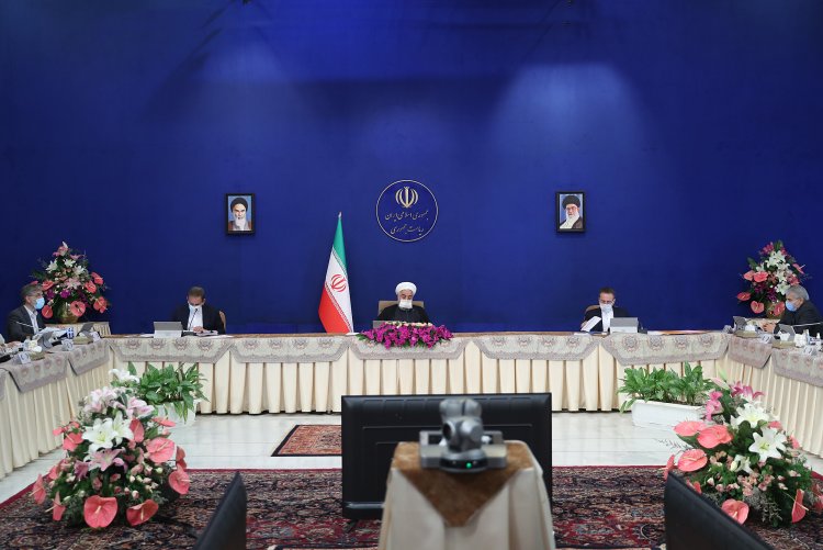گزارش وزیر امور خارجه از سفر به روسیه/  تصویب افزایش پاداش خدمات کارکنان شرکت های تعاونی بابت اجرای طرح توزیع سهام عدالت/ اختصاص اعتبار برای مرمت، بازسازی و جبران خسارات ناشی از سیل و زلزله در برخی استان های کشور/ اصلاح مصوبه ورود و ترخیص خودرو برای فرماندهی عملیات فوریت­های پزشکی