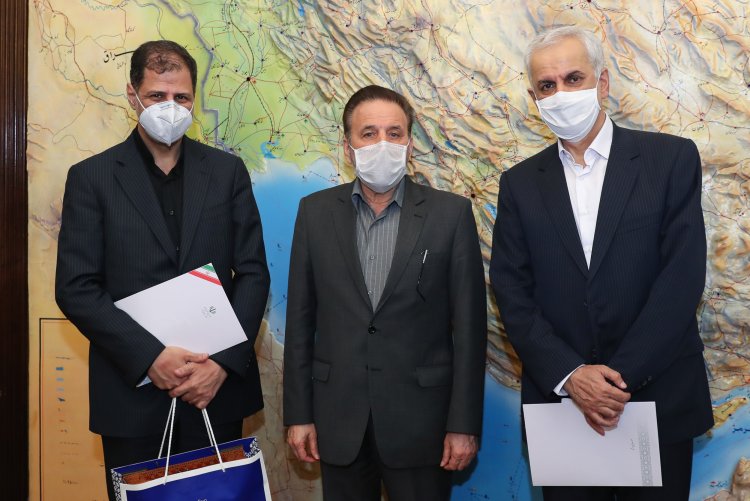 آیین معارفه و تکریم معاونان جدید و قدیم پشتیبانی نهاد ریاست جمهوری 