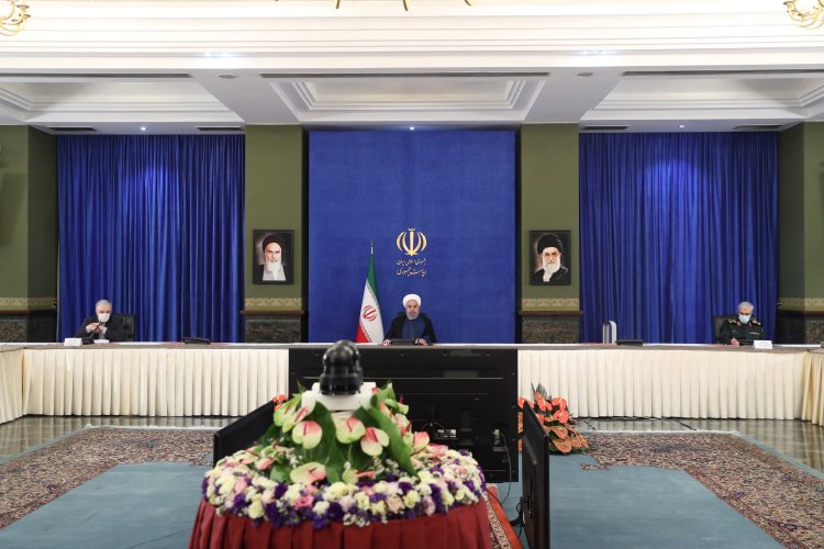 محدودیت های تازه 10 روزه در مراکز 25 استان و 46 شهرستان کشور اعمال خواهد شد/ بیانات مهم رهبر معظم انقلاب اسلامی در دیدار اعضای ستاد ملی مبارزه با کرونا برای ما راهنما و راهگشا بود/ مهمترین مساله در موفقیت روند مبارزه با  کرونا، همراهی و همکاری مردم و و رعایت دستورالعمل های بهداشتی است/ در روند مبارزه با بیماری کرونا به غیر از انضباط و مسوولیت اجتماعی، اعمال حاکمیت هم ضروری است/باید محله سکونت افراد قرنطینه، آنان را در دوران قرنطینه یاری دهد/تبریک هفته وحدت 