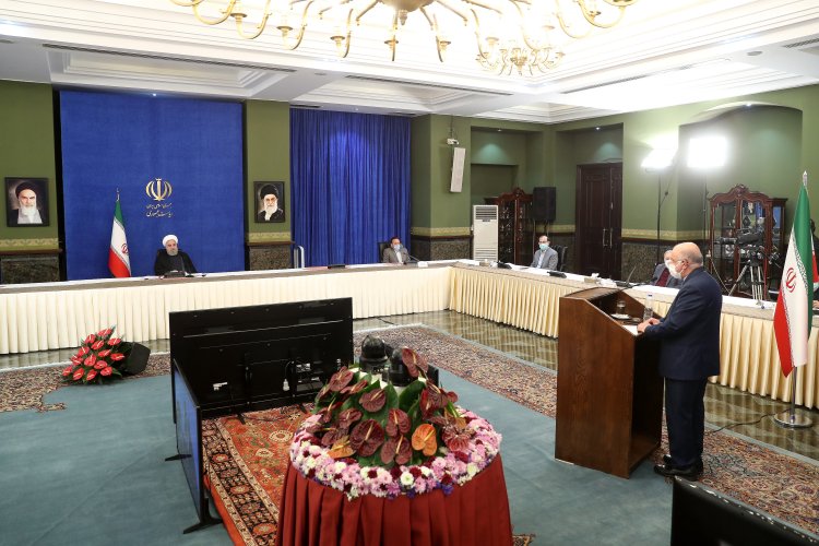 آنهایی که با همه توان روبروی ملت ایران قرار گرفتند با شکستی مفتضحانه، چند هفته دیگر به زباله دان تاریخ ریخته می شوند/ ایران می‌تواند نیازمندی‌های منطقه و حتی جهان را در برخی از موارد ارزان‌تر و راحت‌تر تأمین کند/تعامل سازنده با جهان در کنار قدرت ملی مفید است/تبیین 4 اصل مهم تحقق جهش تولید در ایران اسلامی/ نمی‌توان از افکار عمومی ملت فاصله گرفت / بداخلاقی و بدهنی هیچ خاصیتی ندارد؛ همه باید به فکر آینده کشور و رفاه ملت باشند / ملت ما فحاشی را برنمی‌تابد؛ انتقاد غیراز بددهنی، فحاشی و بی‌تربیتی است