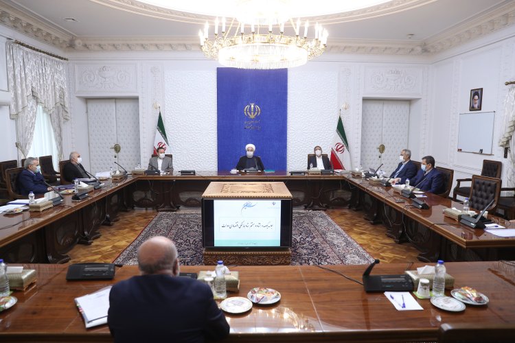 در شرایط جنگ اقتصادی، کاهش مشکلات معیشتی و تامین کالاهای اساسی  اولویت دولت بوده است/ جلوگیری از افزایش قیمت کالاها و نرخ تورم از مهمترین اهداف دولت است/ ضرورت همکاری دستگاه قضایی و اتحادیه های صنفی در مسیر کنترل قیمت ها

