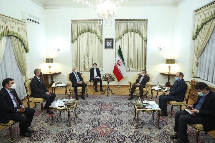 ایران برای کمک به حل دائمی و قطعی مناقشه میان باکو – ایروان آماده است/ اختلافات میان کشورها به ویژه همسایگان باید از طریق مذاکره حل و فصل شود/ تاکید بر ضرورت تسریع در اجرای پروژه های مشترک