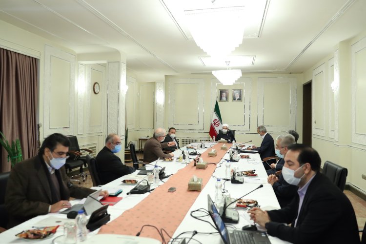 گزارش روسای کمیته‌های ستاد و فرمانده قرارگاه عملیاتی از اجرای طرح جامع و چالش‌های فرارو ارائه شد/ تاکید رئیس جمهور بر ارائه تفکیکی و جداگانه شاخص‌های تاثیرگذار طرح‌ها در مهار کرونا /ماموریت به کمیته‌های امنیتی و اجتماعی، درمانی و تبلیغات