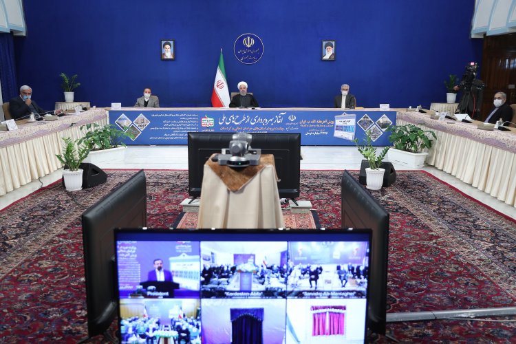 دولت جمهوری اسلامی دولت حامی مستضعفان است/ افتتاح گسترده طرحهای عمرانی در کشور در راستای تحقق شعار جهش تولید است/ دولت افتخار می کند که در سایه فداکاری و تلاش مسوولان، آب، برق و گاز را برای اقشار کم  مصرف مجانی کرده است/ ابتدای انقلاب 19 سد داشتیم که این رقم به 193 سد رسیده است/نباید انتخابات سال 1400 خدای نخواسته باعث زیرپا گذاشته شدن اخلاق و معنویت شود/ همه باید برادرانه در کنار هم بایستیم
