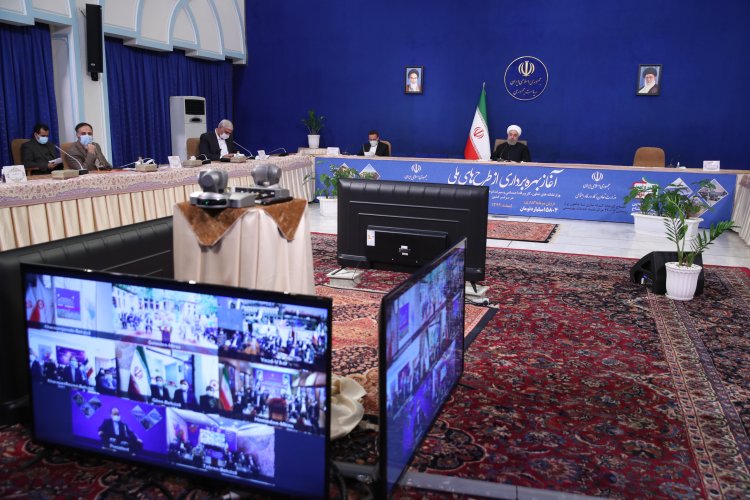 توسعه زنجیره فولاد و دو برابر کردن آن،یکی از اقدامات بسیار مهم دولت تدبیر و امید است/ باید همه تلاشمان را بکار بگیریم تا از رنج خانواده های نیازمند توانمندسازی بکاهیم /هر اثر تاریخی و فرهنگی سندی از پیشینه بزرگ فرهنگی کشور است/ سال آینده سال غلبه بر ویروس کرونا و احیا  و تحول در همه مشاغل مرتبط با صنعت گردشگری خواهد بود