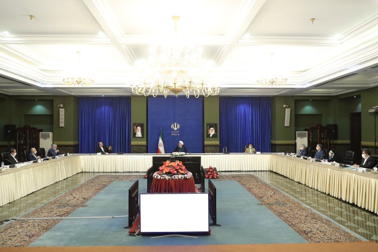 افزایش تولید و ایجاد اشتغال پایدار از اولویت‌های اصلی دولت تدبیر و امید است/  ایجاد متوسط سالانه555 هزار شغل از افتخارات این دولت است/ حمایت از  کسب و کارهای خرد و کوچک موجب ایجاد سریع شغل می‌شود /توسعه کسب و کارهای مبتنی بر فناوری‌های نو و فضای مجازی و اقتصاد دیجیتال بستر مناسب برای اشتغال فارغ‌التحصیلان دانشگاهی و جوانان را فراهم کرده است/ دولت همه تلاش خود را برای پشتیبانی از تولید و رفع موانع با ایجاد اشتغال مولد و پایدار بکار خواهد بست 