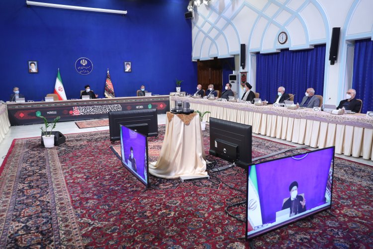 بازگشت ساعات کاری به روال قبل و لغو تعطیلی پنجشنبه‌ها در ادارات و سازمان های دولتی سراسر کشور/ اصلاح آ‌یین نامه اجرایی مولدسازی دارایی‌های دولت
