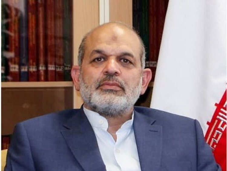 احمد وحیدی به عنوان 