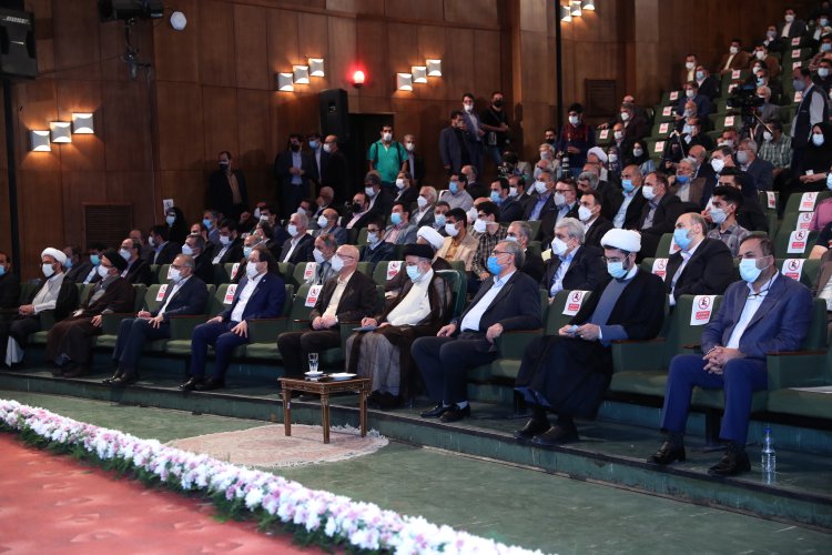 آیین آغاز رسمی سال تحصیلی جدید دانشگاه‌ها و مراکز پژوهشی و فناوری کشور با حضور رئیس جمهور

