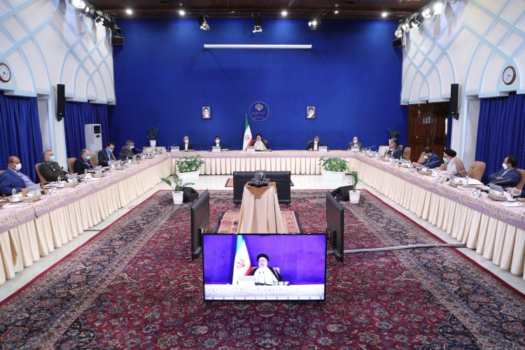 استانداران امیدآفرینی را سرلوحه اقدامات خود قرار دهند/ ضرورت استفاده از نیروهای جوان، کارآمد و انقلابی در استان‌ها برای پیشبرد اهداف دولت/ شورای عالی آب هر چه زودتر تشکیل شود 
