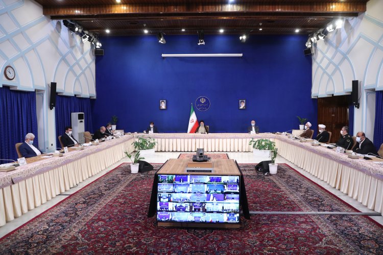 واکسیناسیون عمومی باید تا رسیدن به شرایط اطمینان‌بخش ادامه یابد / کنترل تردد از مرزهای کشور ضروری است

