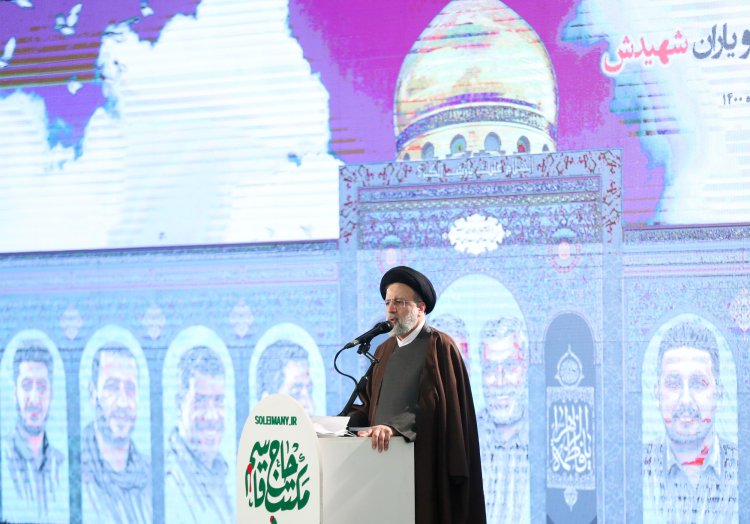حاج قاسم یک دیپلمات مقتدر و یک میدان‌دار دیپلمات بود/ شهید سلیمانی از عمق جان عقیده داشت آمریکا هیچ غلطی نمی‌تواند بکند/ باید متجاوز و قاتل و جنایتکار اصلی، رئیس جمهور وقت آمریکا محاکمه شود