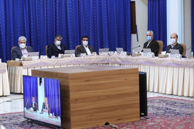 تعیین میزان و ضوابط پرداخت پاداش پایان سال ۱۴۰۰ کارکنان و بازنشستگان دولت
