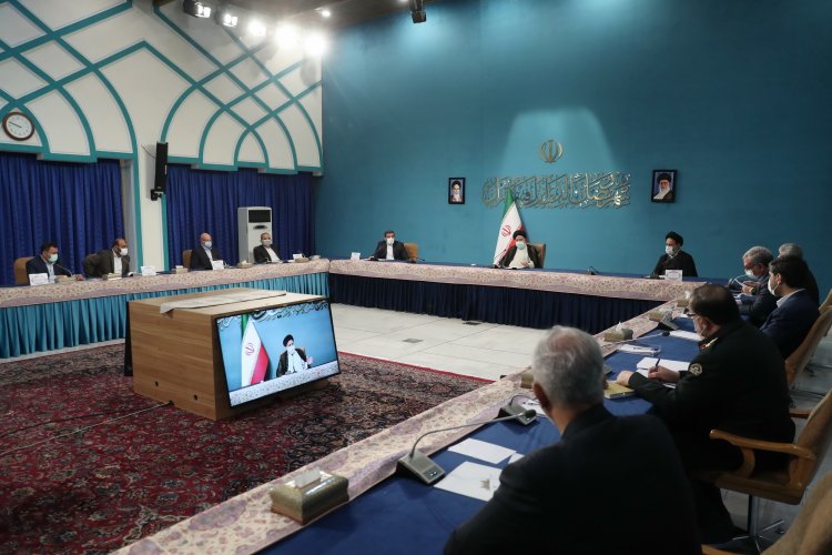 دستگاه‌های مربوطه زمینه سفر آسان و ارزان زائران به اماکن زیارتی خارج و داخل کشور را فراهم کنند