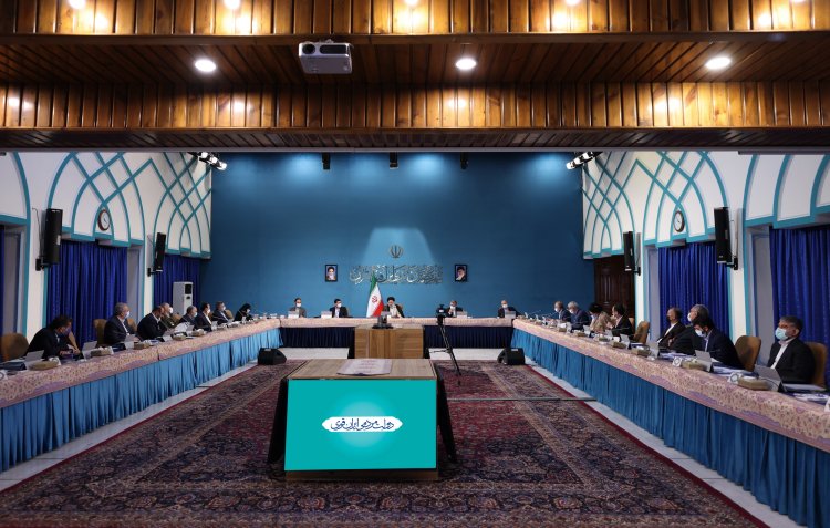 آیین نامه اجرایی «صیانت از آبخوان های کشور و نحوه محاسبه هر مترمکعب آب استحصالی از چاه ها» به تصویب رسید/ تعیین فهرست و شاخص های مناطق و شهرستان های غیربرخوردار از اشتغال
