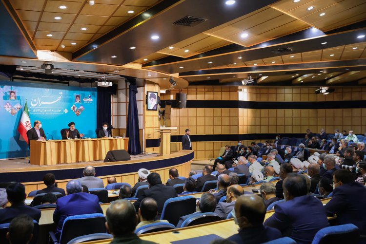 تکمیل طرح‌های نیمه‌تمام تهران از اولویت‌های دولت است / توسعه ناوگان حمل‌ونقل عمومی تهران از دغدغه‌های مهم دولت است / سخنانم درباره تصمیمات سخت اقتصادی درست منعکس نشد / رشد اقتصادی به راحتی محقق نمی‌شود و همه باید در این راه سخت به کمک دولت بیایند
