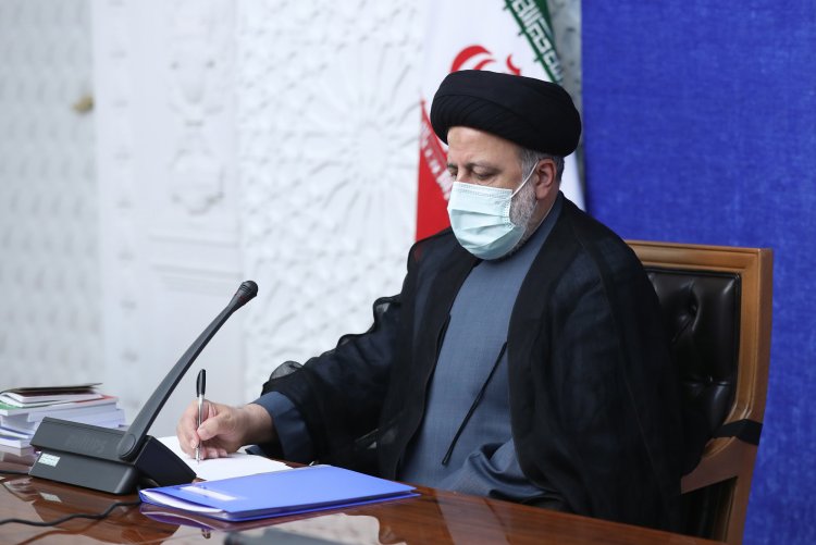 پیام تسلیت رئیس جمهور به مناسبت درگذشت همسر شهید مصطفی اردستانی
