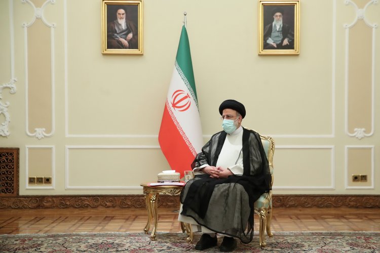 ساز و کارهای داخل دانشگاه برای تأمین نظم و امنیت دانشگاه، کفایت لازم را دارد/ نباید اعتبار علمی و خوش نامی دانشگاه شریف، با رفتارهای تحمیلی از بیرون دانشگاه، مخدوش شود/ ضدانقلاب و منافقین تلاش کردند از ظرف دانشگاه شریف اهداف خود را پیگیری کنند