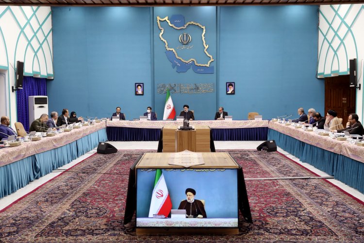 تصویب آیین نامه اجرایی اعطای اعتبار مالیاتی به شرکت‌های دانش بنیان با هدف حمایت از تعمیق فناوری / تعیین تعرفه هزینه خدمات مناطق ویژه اقتصادی در سال‌های ۱۴۰۰ و ۱۴۰۱
