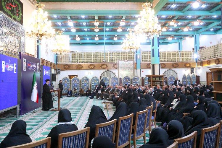 امنیت، وحدت، انسجام، عظمت و اقتدار جمهوری اسلامی ایران حاصل خون مطهر شهیدان است/ شهدا نه با حرف، بلکه با عمل به ما آموختند که می‌توانیم با اتکا به خدا بر مشکلات فائق شویم/ وصیت‌نامه شهدا منبع الهام‌بخشی برای اقدام و عمل همه مسئولین و دستگاه‌ها و نهادهای نظام است