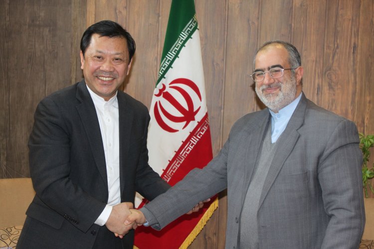 
مسائل راهبردی میان ایران و چین و امکان توسعه مطالعات مشترک در مقولات راهبردی بررسی شد