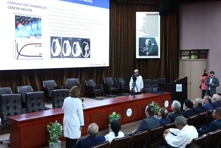 بازدید دکتر رئیسی از مرکز مهندسی ژنتیک (CIGB) هاونا