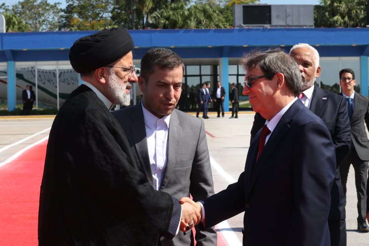 دکتر رئیسی هاوانا را به مقصد تهران ترک کرد 