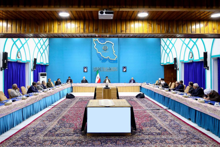 دستور دکتر رئیسی برای تشکیل کارگروهی جهت رفع گلایه‌های مردمی درباره کندی اینترنت/ بررسی تطابق برنامه هفتم توسعه با سیاست‌های کلان حوزه فضای مجازی
