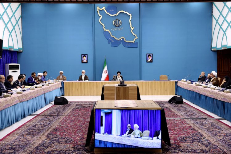 ارائه گزارش عملکرد وزیر علوم از اقدامات این وزارتخانه در حوزه آموزش، پژوهش و فناوری/ بررسی نیازهای وزارت علوم به سیاستگذاری در ستاد علم و فناوری