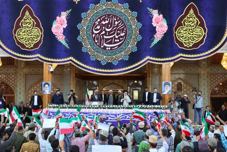 فارس چهره زیبا و راوی تاریخ، تمدن و فرهنگ والای ایران زمین است/ ایستادگی مردم فارس مقابل انحرافات باعث شد دشمن ماموران خود را برای ایجاد وحشت به حرم شاهچراغ بفرستد/ احیای قریب الوقوع واحدهای تولیدی چون کارخانه قند شهر ممسنی و کارخانه آزمایش مرودشت
