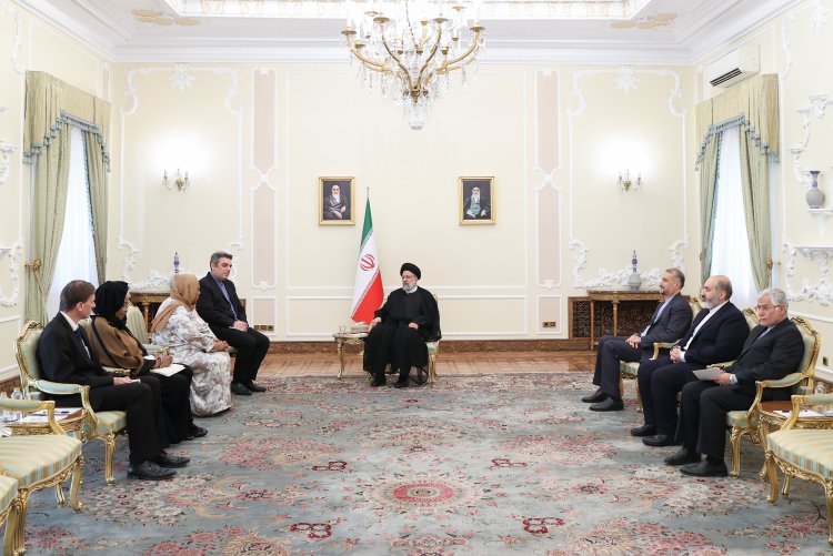 دکتر رئیسی: دیگر امیدی به نقش‌آفرینی شورای امنیت سازمان ملل در حفظ صلح جهانی نیست/ قدردانی از تلاش‌های آفریقای جنوبی برای عضویت ایران در بریکس و حمایت این کشور از مردم فلسطین/ خانم پاندور: ایران می‌تواند نقش موثری در ارتقای جایگاه بریکس داشته باشد