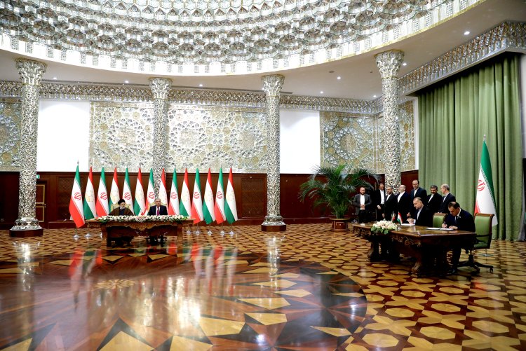 18 سند همکاری و یک بیانیه مشترک میان ایران و تاجیکستان به امضا رسید
