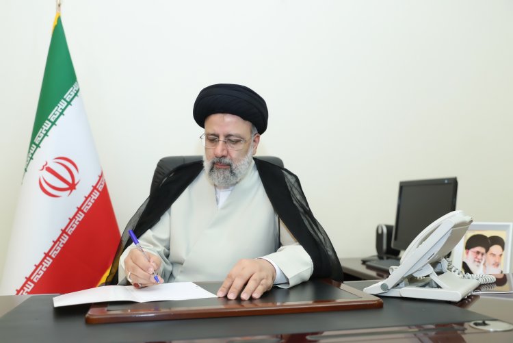 پیام تبریک دکتر رئیسی به مناسبت قهرمانی تیم وزنه‌برداری کشورمان در مسابقات جوانان جهان
