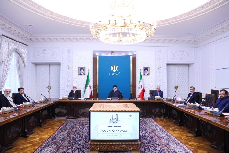 جلسه شورای‌عالی هماهنگی اقتصادی سران با موضوع راهکارهای رفع ناترازی در حوزه انرژی
