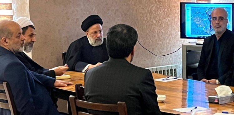 جلسه دکتر رئیسی با مسئولان امنیتی در خصوص حادثه تروریستی گلزار شهدای کرمان
