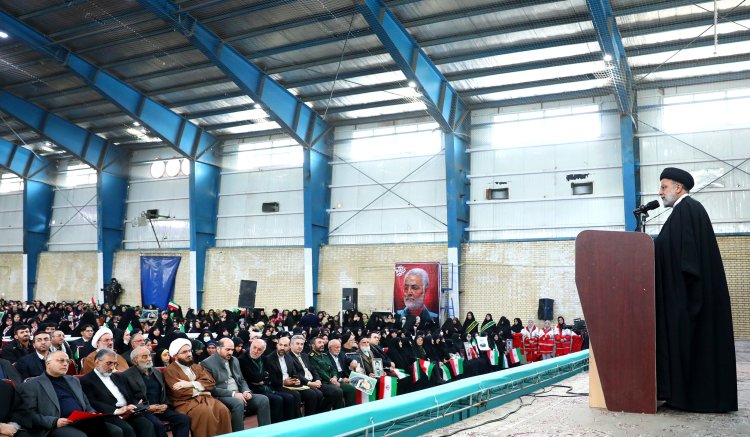 با ساخت و سازهای غیرمجاز در دماوند ولو از جانب افراد و دستگاه‌های متصل به قدرت بدون اغماض برخورد خواهیم کرد/ در حوزه تولید، تجارت و صادرات، رکورد 40 ساله اخیر شکسته شده است/ تاکید بر لزوم مدیریت منابع آبی دماوند
