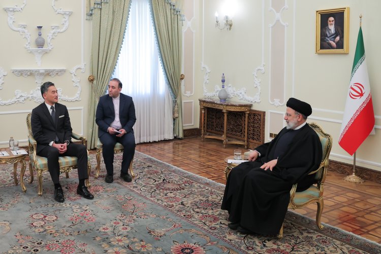 دکتر رئیسی: تحریم‌های ظالمانه علیه  ایران نمی‌تواند مانعی برای گسترش روابط ایران و ژاپن باشد/ سفیر جدید ژاپن: ژاپن برای تلاش‌های دولت ایران در راستای تعمیق و تقویت روابط منطقه‌ای احترام زیادی قائل است