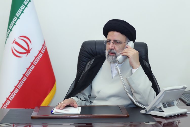 دکتر رئیسی در تماسی تلفنی از تلاش‌های مربیان و بازیکنان تیم ملی فوتبال قدردانی کرد