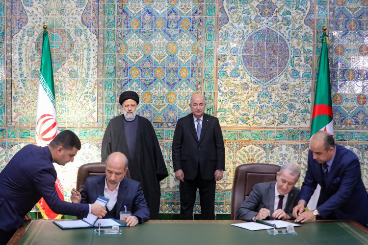 امضای 6 سند همکاری مشترک میان مقامات ایران و الجزایر