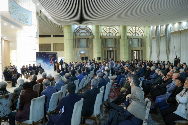 توانمندی فرهنگی همچون توانمندی‌های دفاعی و اقتصادی از عناصر اقتدارآفرینی برای کشور است/ پیشرفت‌های چشمگیر کشور در راستای معرفی ایران پیشرفته و فناور با هنرمندی به تصویر کشیده شوند/ اهتمام دولت به حمایت مالی و حقوقی از هنرمندان