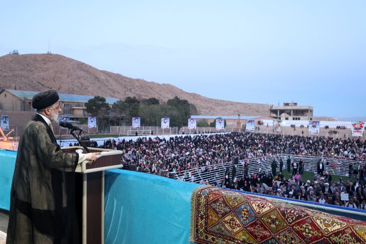 اگر دشمن بار دیگر خطا کند پاسخی دریافت خواهد کرد که او و حامیانش را پشیمان می‌کند/ دورانی که برخی می‌خواستند روی توانمندی‌های ایران معامله کنند، گذشت/ همه تلاش خود را برای رفع مشکلات شاهرود در زمینه تامین آب و محیط زیست به کار خواهیم گرفت