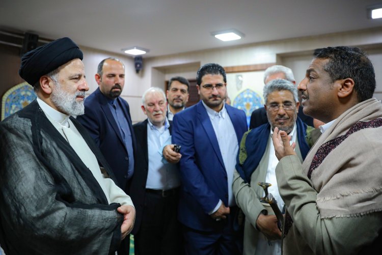 ایستادگی و خداباوری ملت فلسطین و تلاش‌های جبهه مقاومت نیازمند روایت صحیح و هنرمندانه است/ تاکید بر مسئولیت اهالی فرهنگ و قلم برای مقابله با جریان‌سازی باطل و تحریف واقعیت‌ها 
