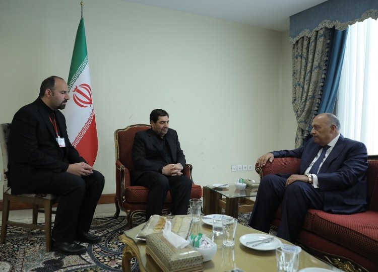 دکتر مخبر: تلاش‌های آیت‌الله رئیسی و دکتر امیرعبداللهیان در حمایت از مردم مظلوم غزه از یادها نخواهد رفت/ شکری: حامل پیام تسلیت و تعزیت رئیس جمهور مصر و شیخ الازهر به دولت و ملت ایران هستم/ جمهوری اسلامی ایران نظامی ریشه‌دار و دارای ارکان مستحکم است/ مصر خواستار تقویت روابط با ایران است